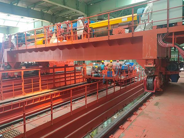 Double beam crane