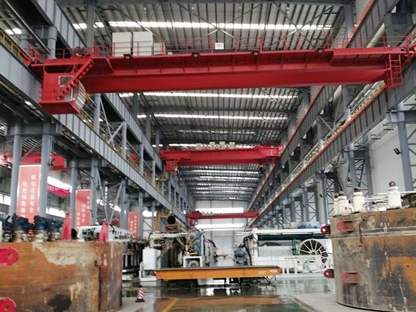 Double beam crane