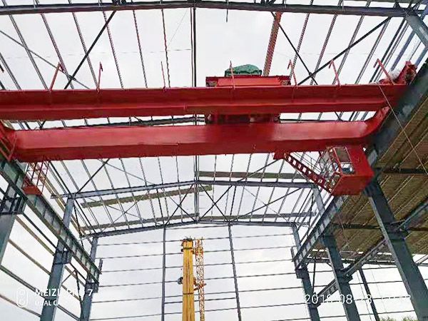 QY型絕緣雙梁橋式起重機(jī)