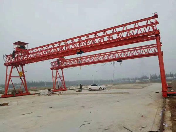 門式起重機(jī)的工作原理